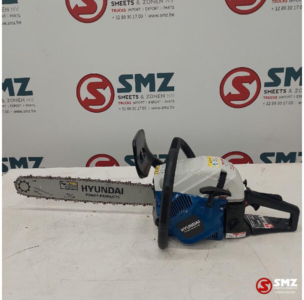 Diversen Kettingzaag Hyundai 500mm 58cc - Matériel de chantier: photos 1 Diversen Kettingzaag Hyundai 500mm 58cc - Matériel de chantier: photos 1