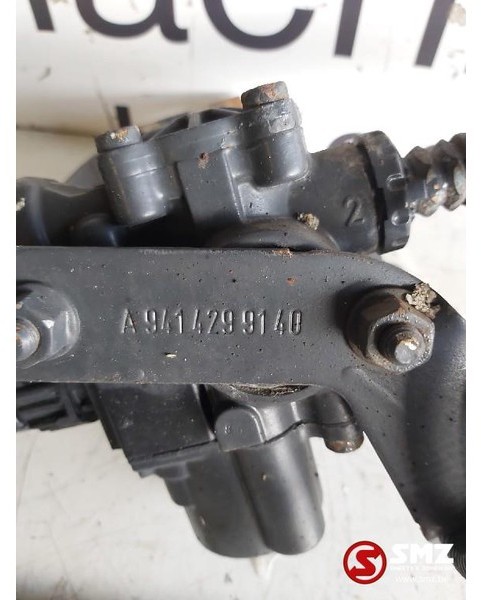 Diversen Occ Abs magneetventiel Mercedes - Valve de frein pour Camion: photos 2 Diversen Occ Abs magneetventiel Mercedes - Valve de frein pour Camion: photos 2