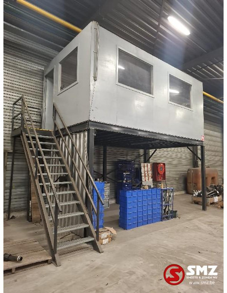 Diversen Occ Kantoorcontainer op verdiep met trap - Équipement de garage: photos 1 Diversen Occ Kantoorcontainer op verdiep met trap - Équipement de garage: photos 1