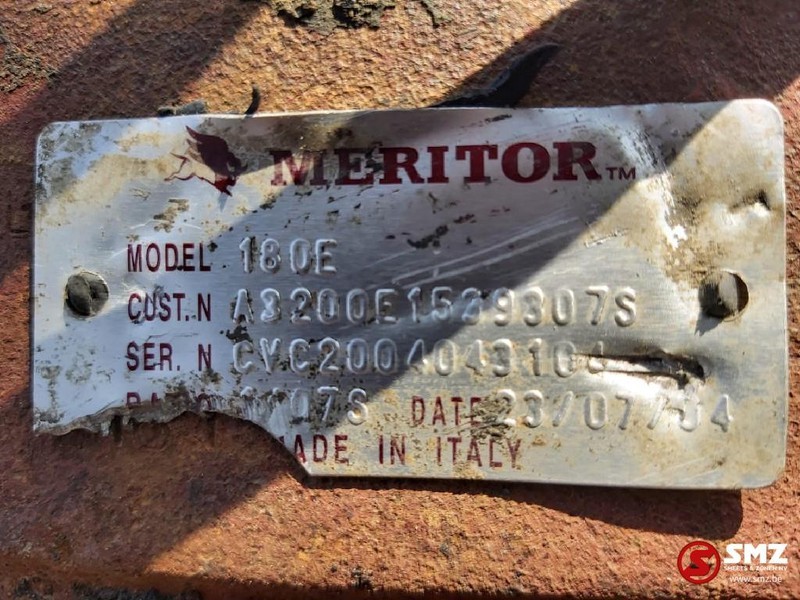 Iveco Occ Aandrijfas Meritor 180E - Essieu arrière pour Camion: photos 4 Iveco Occ Aandrijfas Meritor 180E - Essieu arrière pour Camion: photos 4