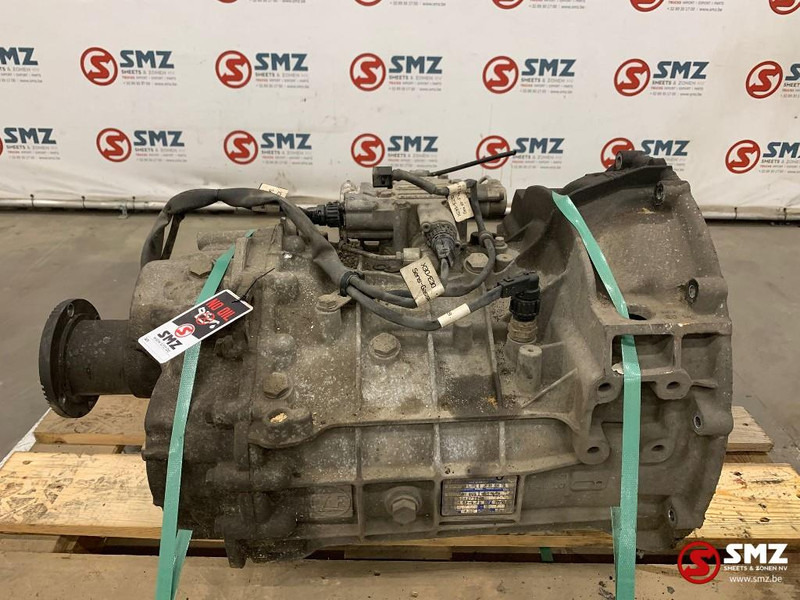 Iveco Occ Versnellingsbak Iveco 6AS700TO - Boîte de vitesse pour Camion: photos 4 Iveco Occ Versnellingsbak Iveco 6AS700TO - Boîte de vitesse pour Camion: photos 4