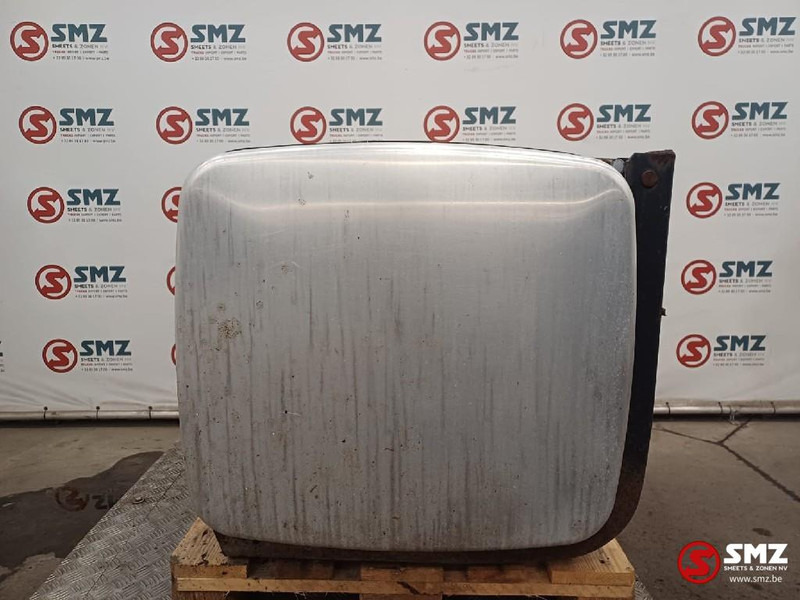 Iveco Occ brandstoftank 600L Iveco - Réservoir de carburant pour Camion: photos 4 Iveco Occ brandstoftank 600L Iveco - Réservoir de carburant pour Camion: photos 4