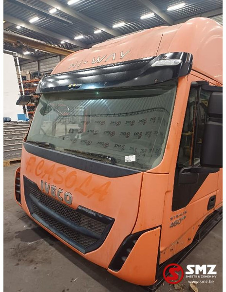 Iveco Occ cabine compleet Hi Way Stralis Iveco - Cabine et intérieur pour Camion: photos 1 Iveco Occ cabine compleet Hi Way Stralis Iveco - Cabine et intérieur pour Camion: photos 1