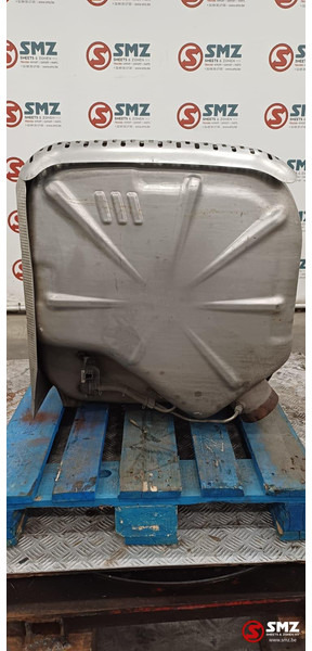 Iveco Occ katalysator Euro 6 Iveco - Catalyseur pour Camion: photos 3 Iveco Occ katalysator Euro 6 Iveco - Catalyseur pour Camion: photos 3