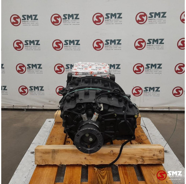 Iveco Occ versnellingsbak 12AS1210TO Iveco - Boîte de vitesse pour Camion: photos 4 Iveco Occ versnellingsbak 12AS1210TO Iveco - Boîte de vitesse pour Camion: photos 4