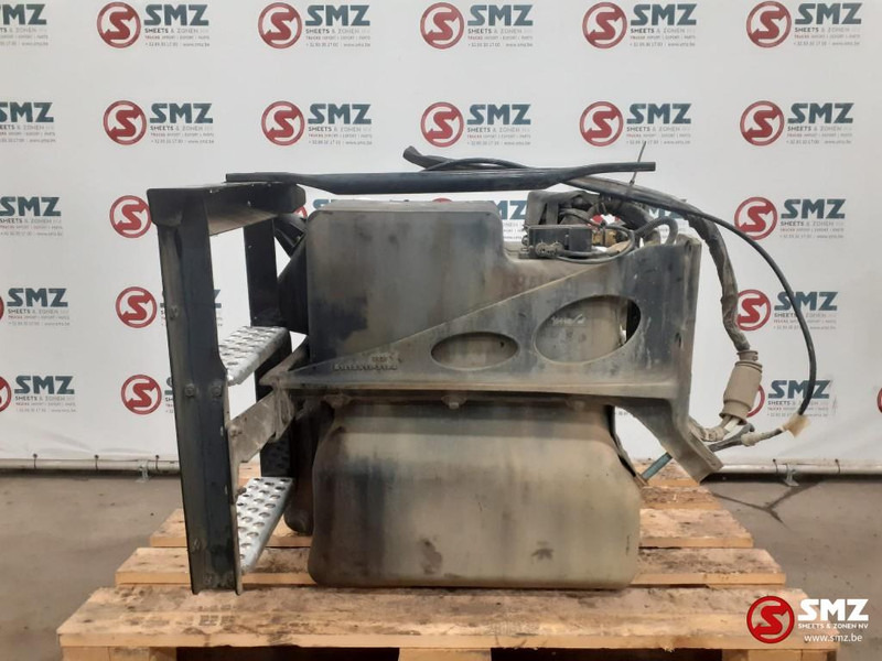 MAN Occ AdBluetank MAN - Système de carburant pour Camion: photos 1 MAN Occ AdBluetank MAN - Système de carburant pour Camion: photos 1