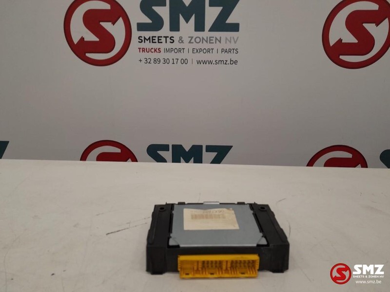 MAN Occ ECAS ECU besturingseenheid MAN TGX 81258117018 - Bloc de gestion pour Camion: photos 4 MAN Occ ECAS ECU besturingseenheid MAN TGX 81258117018 - Bloc de gestion pour Camion: photos 4