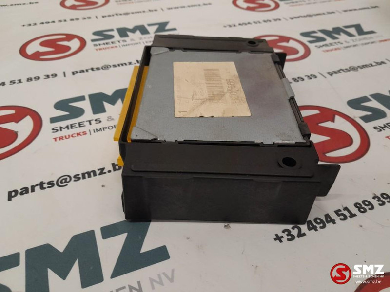 MAN Occ ECU ECAS 4x2 regeleenheid MAN - Bloc de gestion pour Camion: photos 4 MAN Occ ECU ECAS 4x2 regeleenheid MAN - Bloc de gestion pour Camion: photos 4