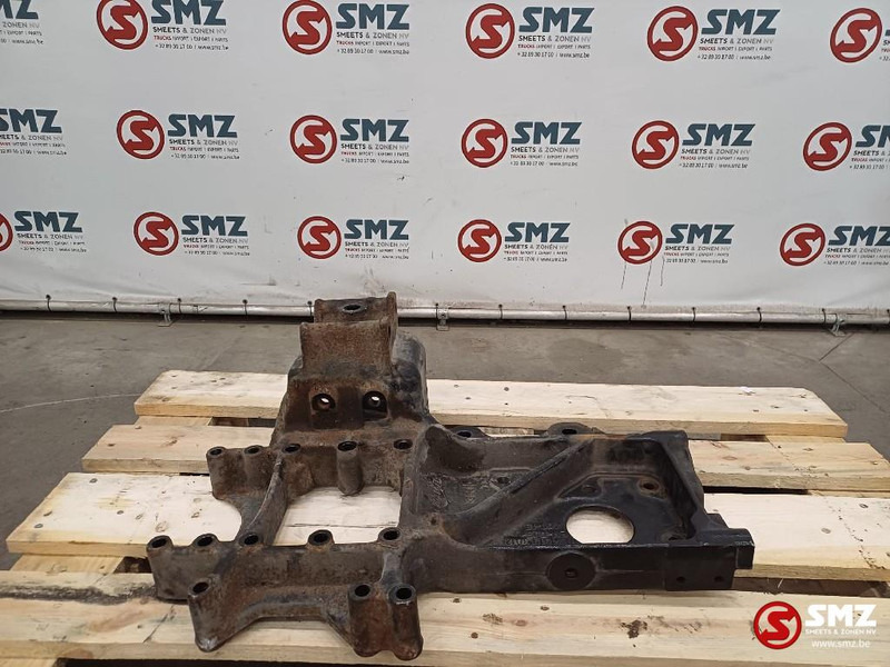 MAN Occ bumperbeugel rechtsvooraan MAN - Frame/ Châssis pour Camion: photos 4 MAN Occ bumperbeugel rechtsvooraan MAN - Frame/ Châssis pour Camion: photos 4