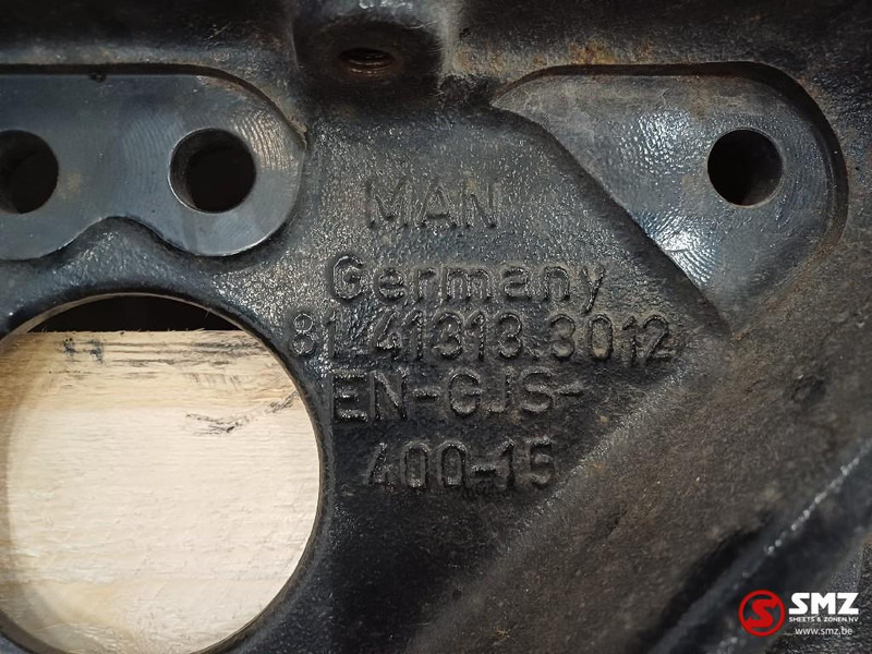 MAN Occ bumperbeugel rechtsvooraan MAN - Frame/ Châssis pour Camion: photos 5 MAN Occ bumperbeugel rechtsvooraan MAN - Frame/ Châssis pour Camion: photos 5