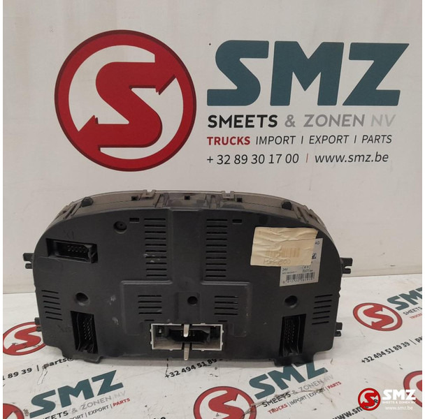 MAN Occ instrumentenpaneel MAN - Panel de instrumentos pour Camion: photos 2 MAN Occ instrumentenpaneel MAN - Panel de instrumentos pour Camion: photos 2