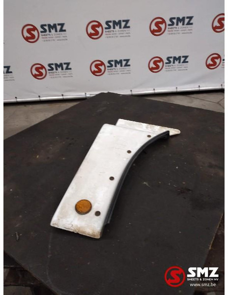 MAN Occ spatbord vooraan rechts MAN TGX 81664100306 81 - Carrosserie et extérieur pour Camion: photos 1 MAN Occ spatbord vooraan rechts MAN TGX 81664100306 81 - Carrosserie et extérieur pour Camion: photos 1