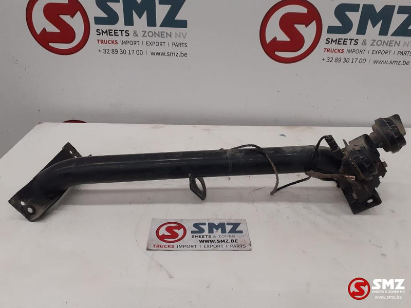 MAN Occ spatbordsteun links MAN - Carrosserie et extérieur pour Camion: photos 1 MAN Occ spatbordsteun links MAN - Carrosserie et extérieur pour Camion: photos 1