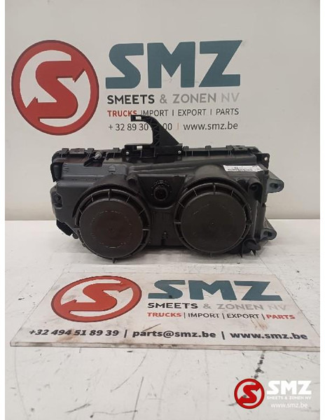 Mercedes-Benz Koplamp links mercedes - Feu avant pour Camion: photos 2 Mercedes-Benz Koplamp links mercedes - Feu avant pour Camion: photos 2