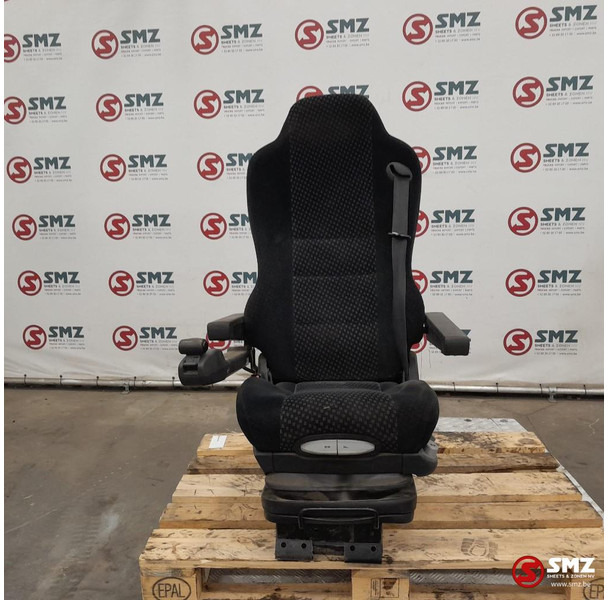 Mercedes-Benz Occ bestuurdersstoel Mercedes Actros MP3 - Cabine et intérieur pour Camion: photos 1 Mercedes-Benz Occ bestuurdersstoel Mercedes Actros MP3 - Cabine et intérieur pour Camion: photos 1