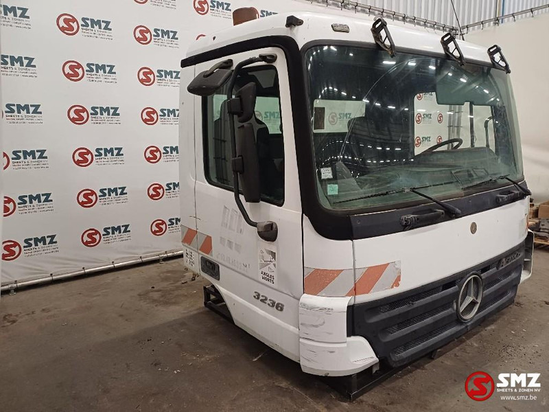 Mercedes-Benz Occ cabine compleet Mercedes Actros MP2 - Cabine et intérieur pour Camion: photos 4 Mercedes-Benz Occ cabine compleet Mercedes Actros MP2 - Cabine et intérieur pour Camion: photos 4