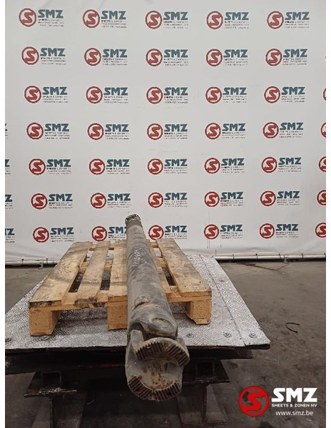 Mercedes-Benz Occ cardanas Mercedes - Demi arbre pour Camion: photos 4 Mercedes-Benz Occ cardanas Mercedes - Demi arbre pour Camion: photos 4