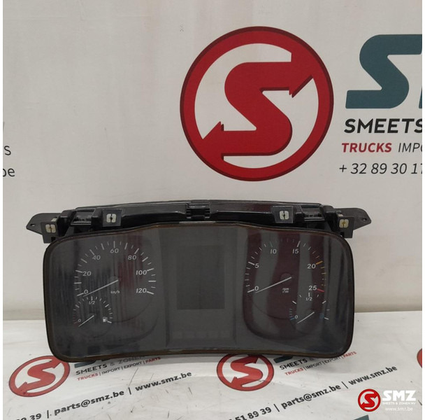 Mercedes-Benz Occ instrumentenpaneel Mercedes - Panel de instrumentos pour Camion: photos 1 Mercedes-Benz Occ instrumentenpaneel Mercedes - Panel de instrumentos pour Camion: photos 1