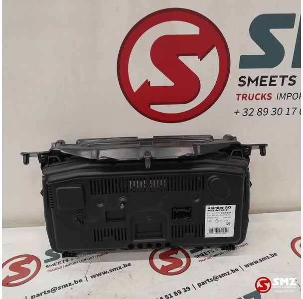 Mercedes-Benz Occ instrumentenpaneel Mercedes - Panel de instrumentos pour Camion: photos 2 Mercedes-Benz Occ instrumentenpaneel Mercedes - Panel de instrumentos pour Camion: photos 2