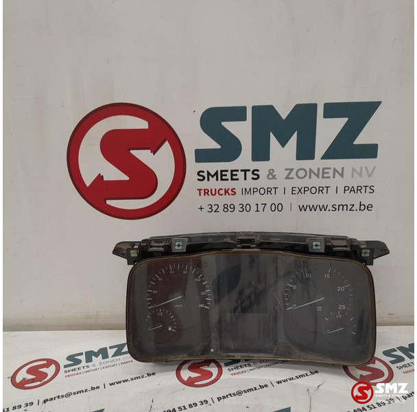 Mercedes-Benz Occ instrumentenpaneel Mercedes - Panel de instrumentos pour Camion: photos 1 Mercedes-Benz Occ instrumentenpaneel Mercedes - Panel de instrumentos pour Camion: photos 1