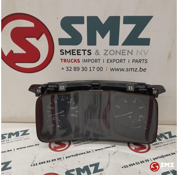 Mercedes-Benz Occ instrumentenpaneel Mercedes - Panel de instrumentos pour Camion: photos 1 Mercedes-Benz Occ instrumentenpaneel Mercedes - Panel de instrumentos pour Camion: photos 1