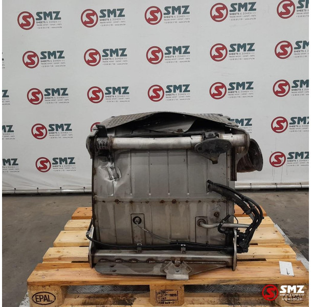 Mercedes-Benz Occ katalysator Euro 5 Mercedes - Catalyseur pour Camion: photos 2 Mercedes-Benz Occ katalysator Euro 5 Mercedes - Catalyseur pour Camion: photos 2