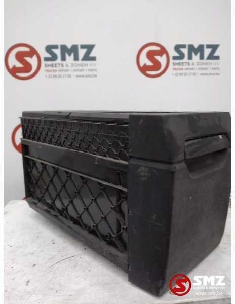 Mercedes-Benz Occ koelkast Mercedes - Cabine et intérieur pour Camion: photos 2 Mercedes-Benz Occ koelkast Mercedes - Cabine et intérieur pour Camion: photos 2