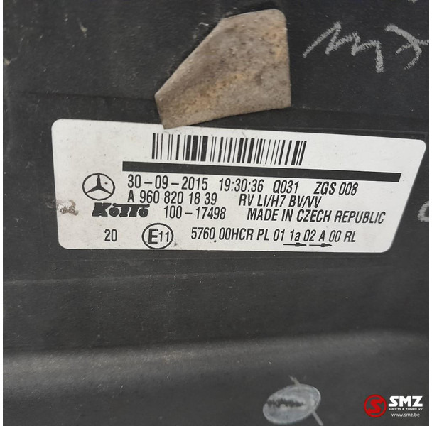 Mercedes-Benz Occ koplamp links Mercedes - Feu avant pour Camion: photos 3 Mercedes-Benz Occ koplamp links Mercedes - Feu avant pour Camion: photos 3