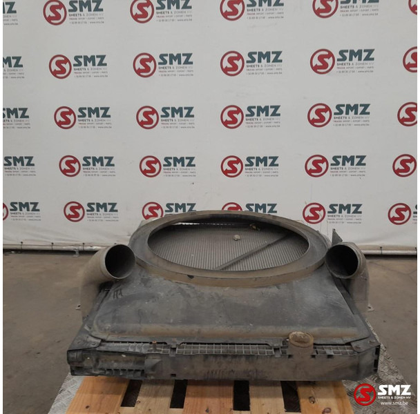 Mercedes-Benz Occ radiator + intercooler Mercedes - Radiateur pour Camion: photos 1 Mercedes-Benz Occ radiator + intercooler Mercedes - Radiateur pour Camion: photos 1