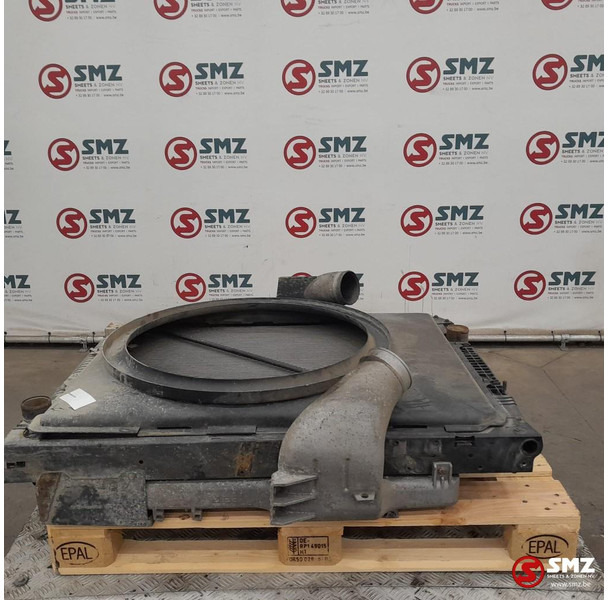 Mercedes-Benz Occ radiator + intercooler Mercedes - Radiateur pour Camion: photos 4 Mercedes-Benz Occ radiator + intercooler Mercedes - Radiateur pour Camion: photos 4