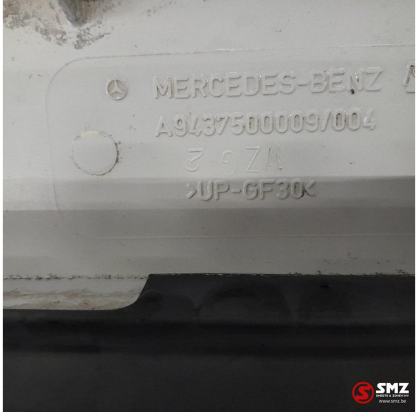 Mercedes-Benz Occ radiatorgrille Mercedes - Calandre pour Camion: photos 3 Mercedes-Benz Occ radiatorgrille Mercedes - Calandre pour Camion: photos 3