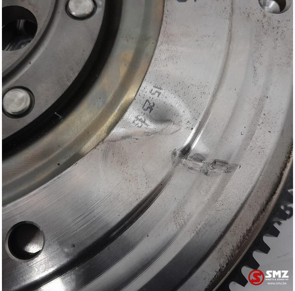 Mercedes-Benz Occ vliegwiel AMG C63S Mercedes - Moteur et pièces pour Voiture: photos 3 Mercedes-Benz Occ vliegwiel AMG C63S Mercedes - Moteur et pièces pour Voiture: photos 3