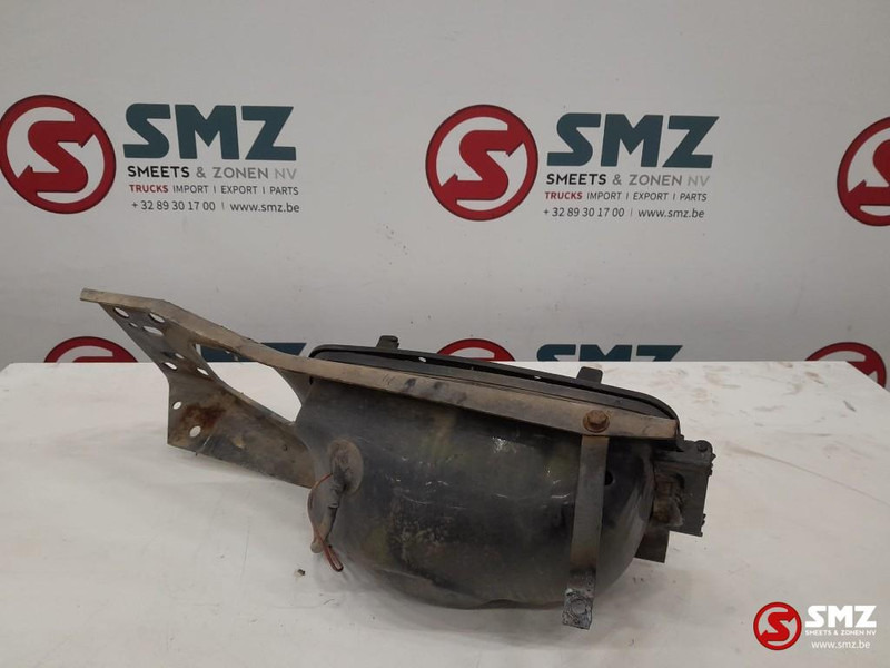 Mercedes-Benz Occ voorbumper + koplamp rechts Mercedes - Pare-chocs pour Camion: photos 2 Mercedes-Benz Occ voorbumper + koplamp rechts Mercedes - Pare-chocs pour Camion: photos 2