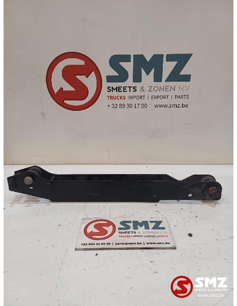 Renault Occ set van 3 sideskirtsteunen Renault - Pièces de rechange pour Camion: photos 3 Renault Occ set van 3 sideskirtsteunen Renault - Pièces de rechange pour Camion: photos 3