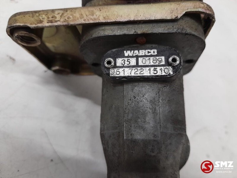 Wabco Occ handremklep Wabco 9617221510 - Pièces de rechange pour Camion: photos 5 Wabco Occ handremklep Wabco 9617221510 - Pièces de rechange pour Camion: photos 5
