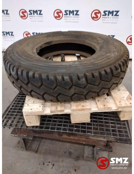 Pirelli Occ band 11.00R22.5 Pirelli Centurato - Pneu pour Camion: photos 1 Pirelli Occ band 11.00R22.5 Pirelli Centurato - Pneu pour Camion: photos 1
