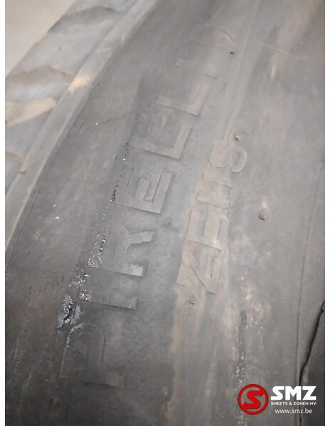 Pirelli Occ vrachtwagenband Pirelli 8.25-20 - Pneu pour Camion: photos 2 Pirelli Occ vrachtwagenband Pirelli 8.25-20 - Pneu pour Camion: photos 2