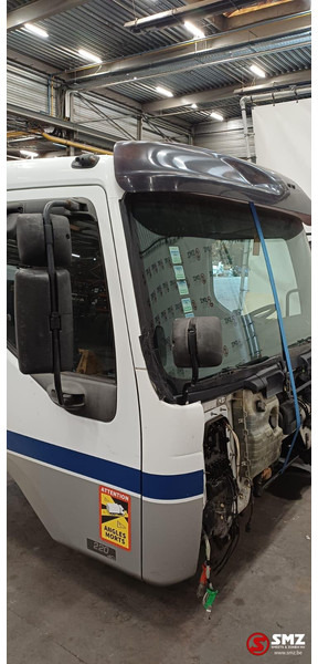 Renault Occ cabine Renault Premium - Cabine et intérieur pour Camion: photos 3 Renault Occ cabine Renault Premium - Cabine et intérieur pour Camion: photos 3