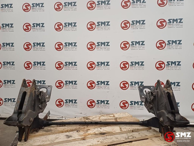 Renault Occ cabinestabilisatorstang + beugels Renault - Commande de gouvernail pour Camion: photos 1 Renault Occ cabinestabilisatorstang + beugels Renault - Commande de gouvernail pour Camion: photos 1