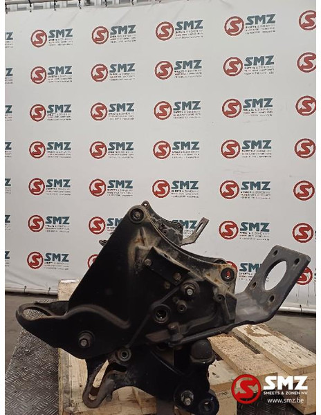 Renault Occ cabinestabilisatorstang + beugels Renault - Commande de gouvernail pour Camion: photos 4 Renault Occ cabinestabilisatorstang + beugels Renault - Commande de gouvernail pour Camion: photos 4