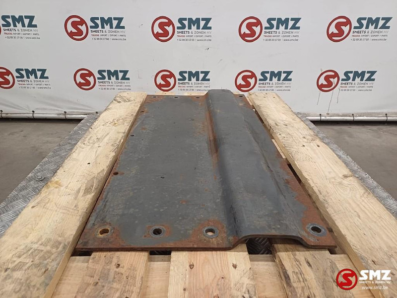 Renault Occ montageplaat koppelschotel Renault - Sellette d'attelage pour Camion: photos 2 Renault Occ montageplaat koppelschotel Renault - Sellette d'attelage pour Camion: photos 2