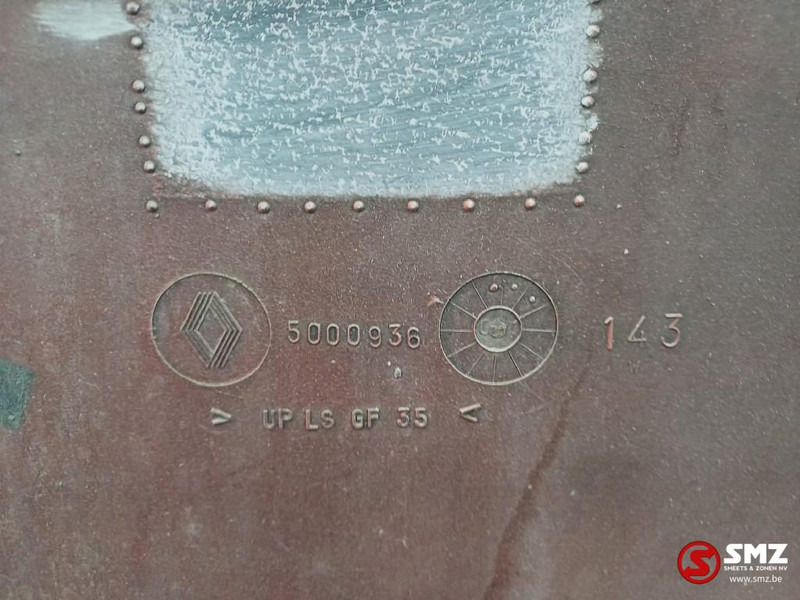 Renault Occ opstapbak rechts Renault - Cabine et intérieur pour Camion: photos 3 Renault Occ opstapbak rechts Renault - Cabine et intérieur pour Camion: photos 3