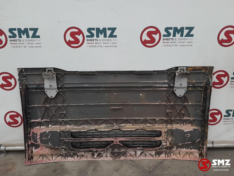 Renault Occ radiatorgrille Renault - Calandre pour Camion: photos 2 Renault Occ radiatorgrille Renault - Calandre pour Camion: photos 2