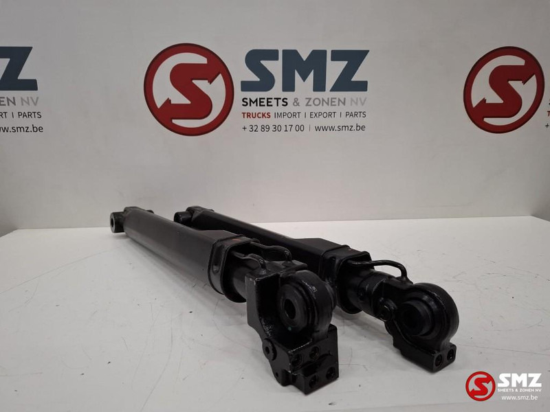 Renault Occ set cabinekantelcilinders Renault - Frame/ Châssis pour Camion: photos 5 Renault Occ set cabinekantelcilinders Renault - Frame/ Châssis pour Camion: photos 5