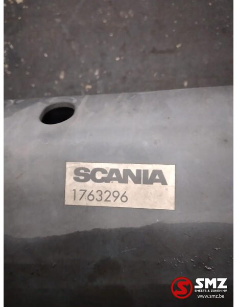 Scania Occ bumper Scania - Pare-chocs pour Camion: photos 3 Scania Occ bumper Scania - Pare-chocs pour Camion: photos 3