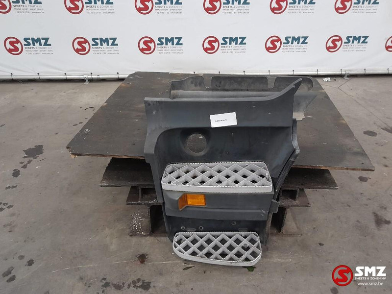 Scania Occ opstapbak links Scania - Cabine et intérieur pour Camion: photos 1 Scania Occ opstapbak links Scania - Cabine et intérieur pour Camion: photos 1