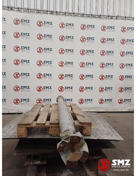 Volvo Occ cardanas Volvo - Demi arbre pour Camion: photos 3 Volvo Occ cardanas Volvo - Demi arbre pour Camion: photos 3