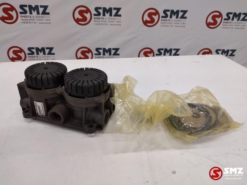 Volvo Occ reparatieset EBS modulator achteras Volvo - Valve de frein pour Camion: photos 1 Volvo Occ reparatieset EBS modulator achteras Volvo - Valve de frein pour Camion: photos 1