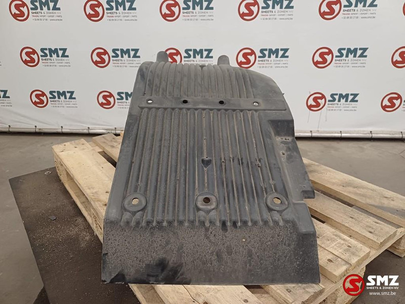 Volvo Occ spatscherm vooraan rechts Volvo - Carrosserie et extérieur pour Camion: photos 3 Volvo Occ spatscherm vooraan rechts Volvo - Carrosserie et extérieur pour Camion: photos 3