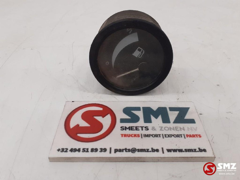 Zettelmeyer Occ set VDO tellers instrumentenpaneel Zettelmeyer - Panel de instrumentos pour Camion: photos 3 Zettelmeyer Occ set VDO tellers instrumentenpaneel Zettelmeyer - Panel de instrumentos pour Camion: photos 3